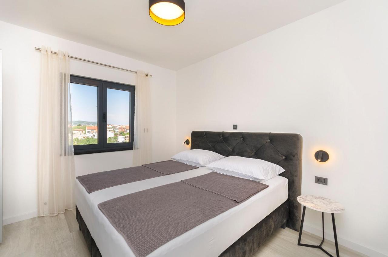 Apartments Villa Casia Srima Ngoại thất bức ảnh