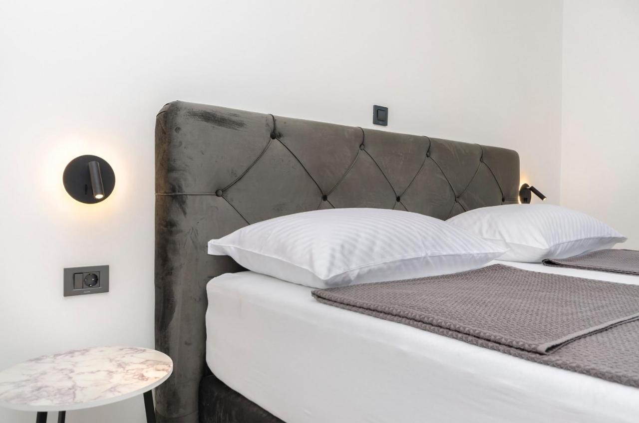 Apartments Villa Casia Srima Ngoại thất bức ảnh