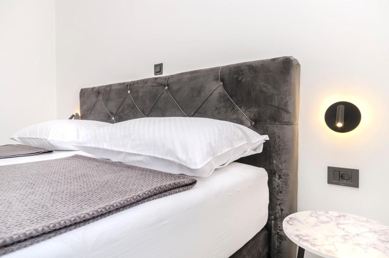 Apartments Villa Casia Srima Ngoại thất bức ảnh
